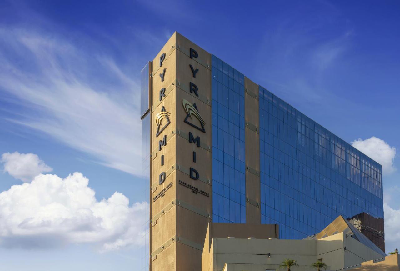 Pyramid Continental Hotel Джуба Екстериор снимка
