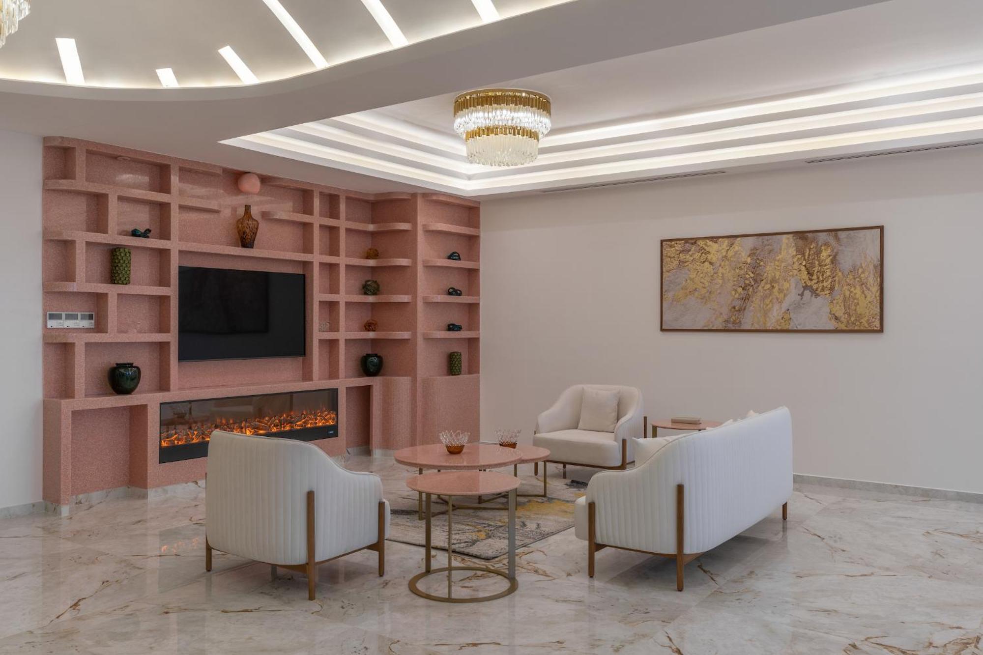 Pyramid Continental Hotel Джуба Стая снимка